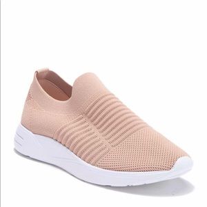 Steve Madden Lillian Slip-On Sneaker